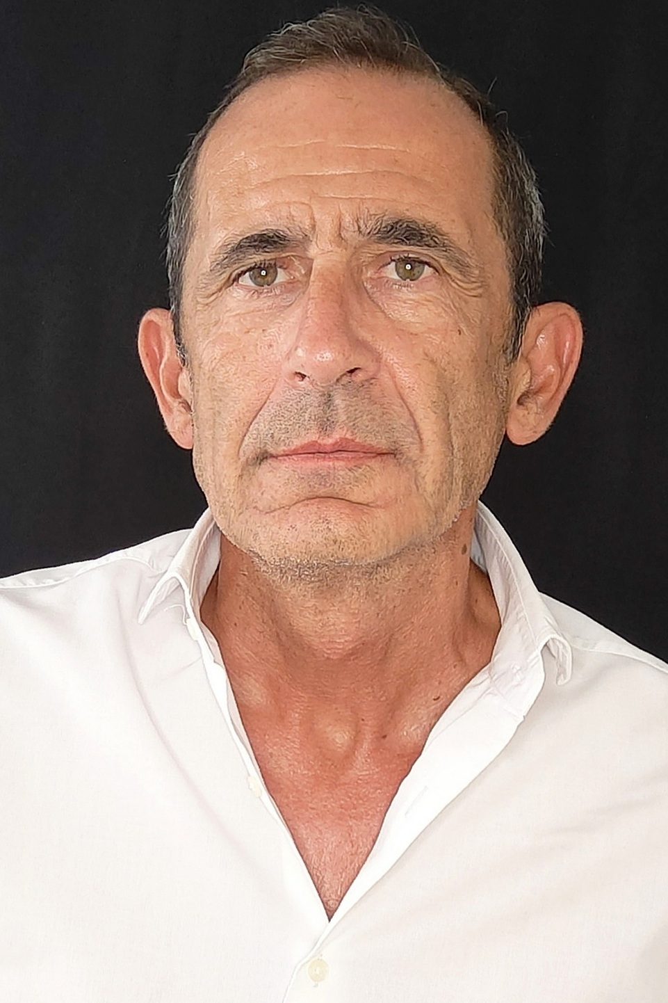 (20009)